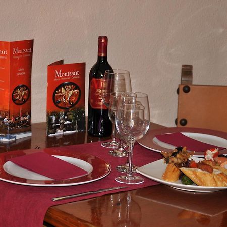 Hostal Montsant Салоу Экстерьер фото