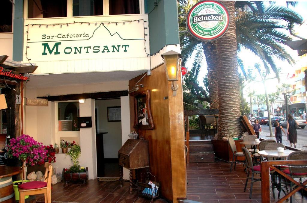 Hostal Montsant Салоу Экстерьер фото